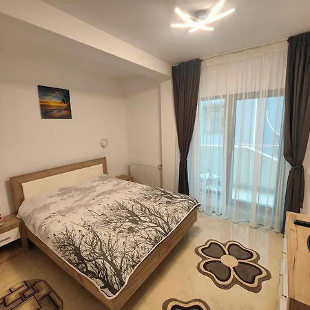 Апартаменты Delfin - 100m De La Plaja Нэводари