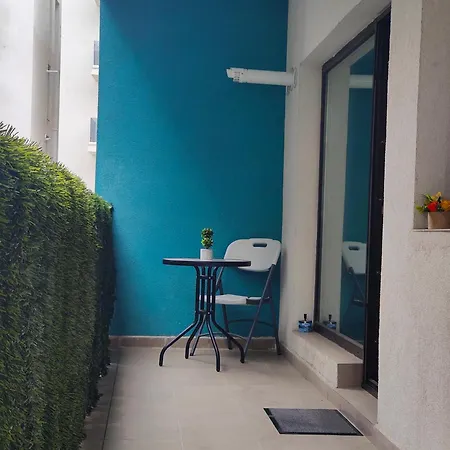Apartment Delfin - 100m De La Plaja